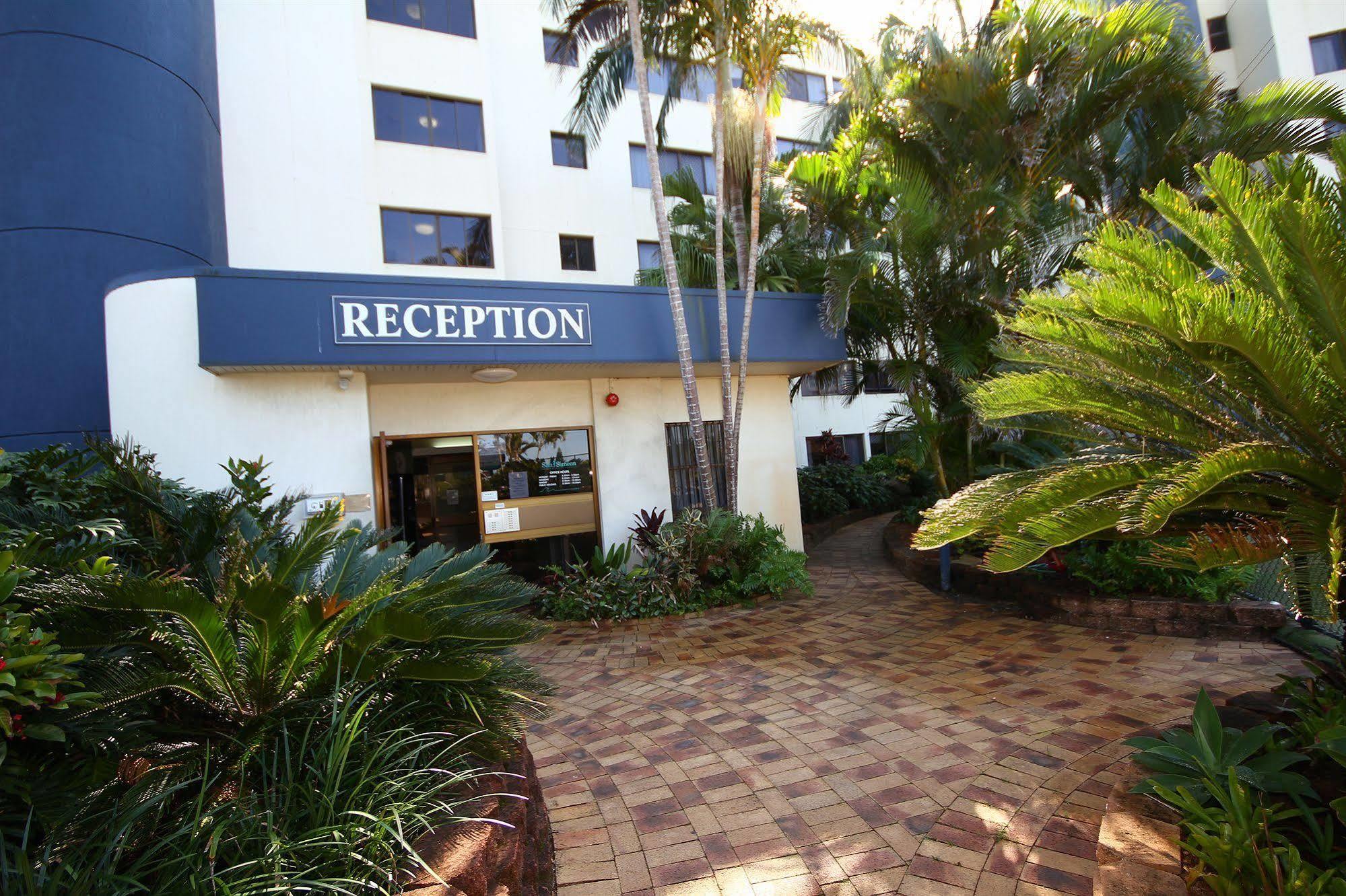San Simeon Beachfront Apartments Tugun Gold Coast Exterior photo