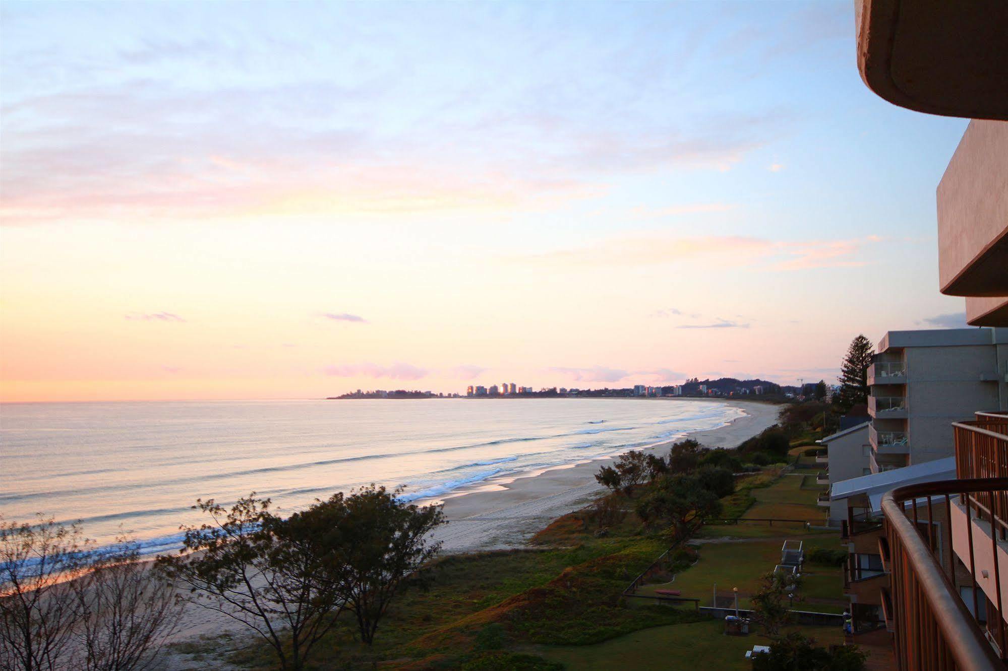San Simeon Beachfront Apartments Tugun Gold Coast Exterior photo