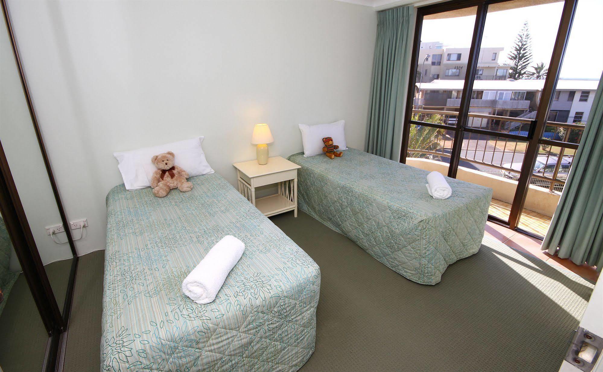 San Simeon Beachfront Apartments Tugun Gold Coast Exterior photo