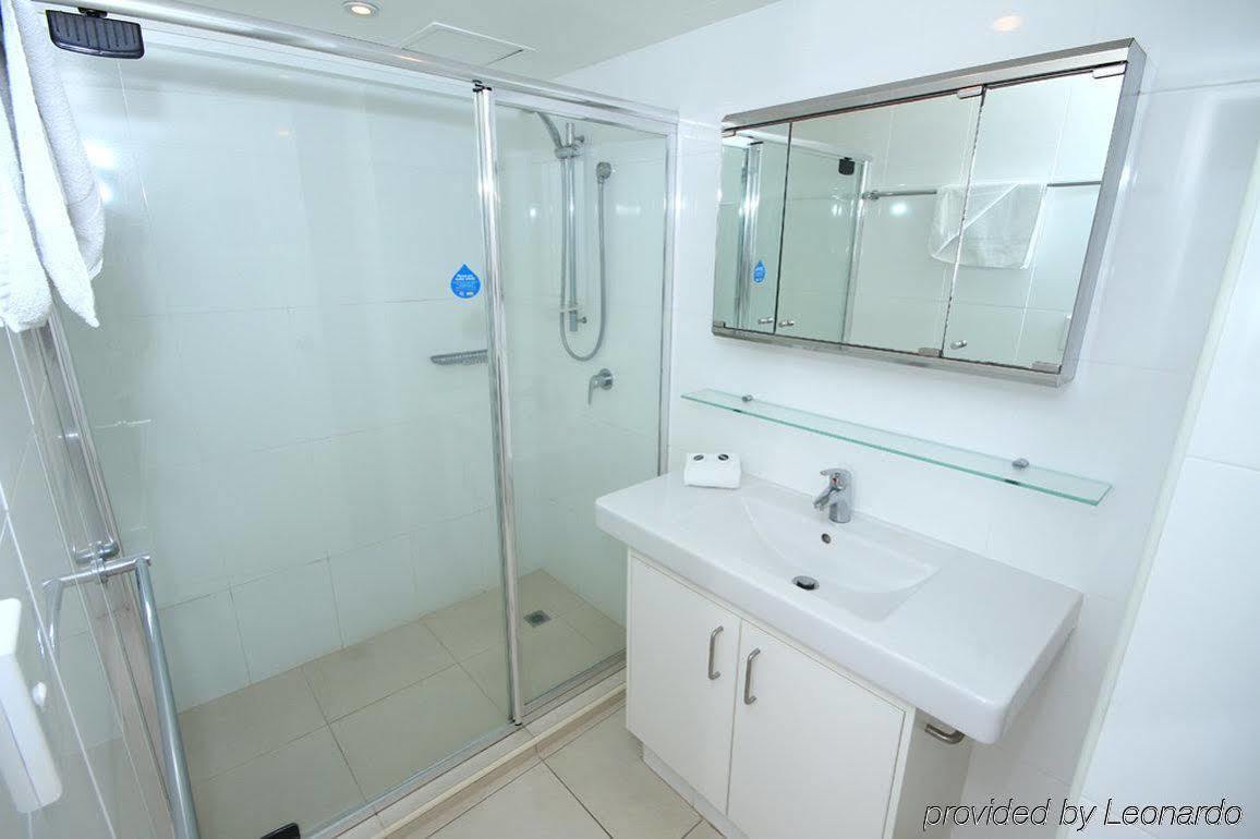 San Simeon Beachfront Apartments Tugun Gold Coast Exterior photo