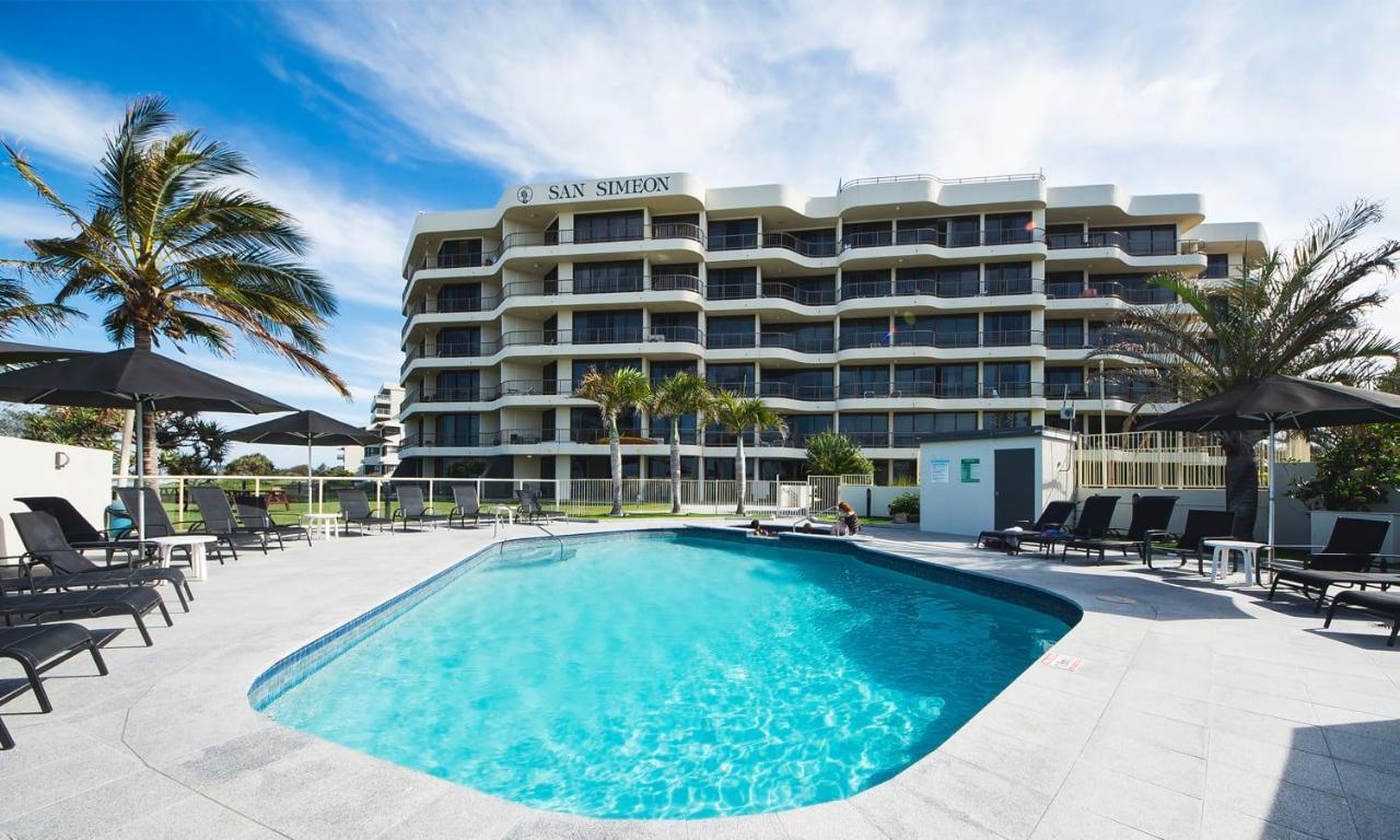 San Simeon Beachfront Apartments Tugun Gold Coast Exterior photo